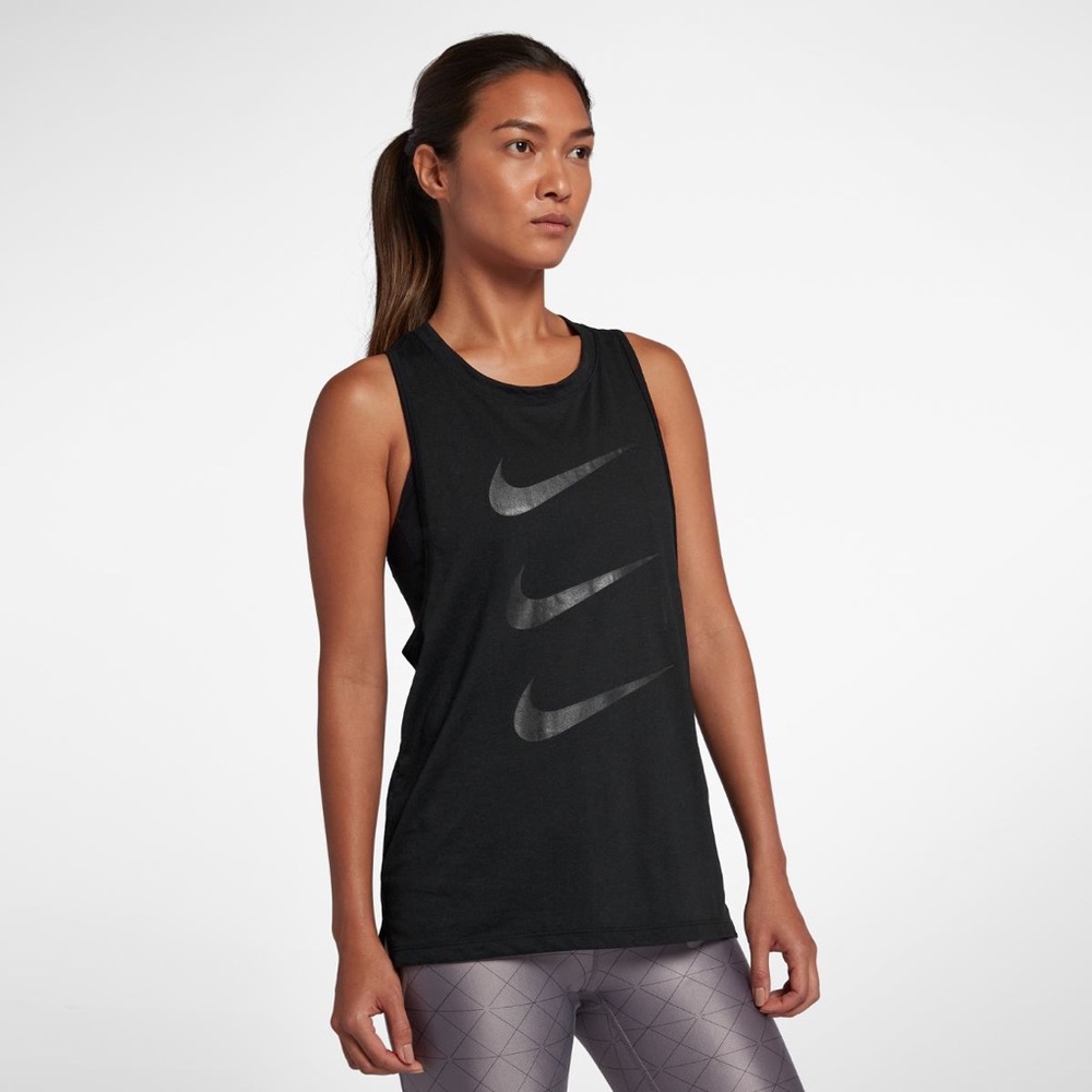 NWT Nike: Extra Small Black 3 Check Breathable Workout Tank